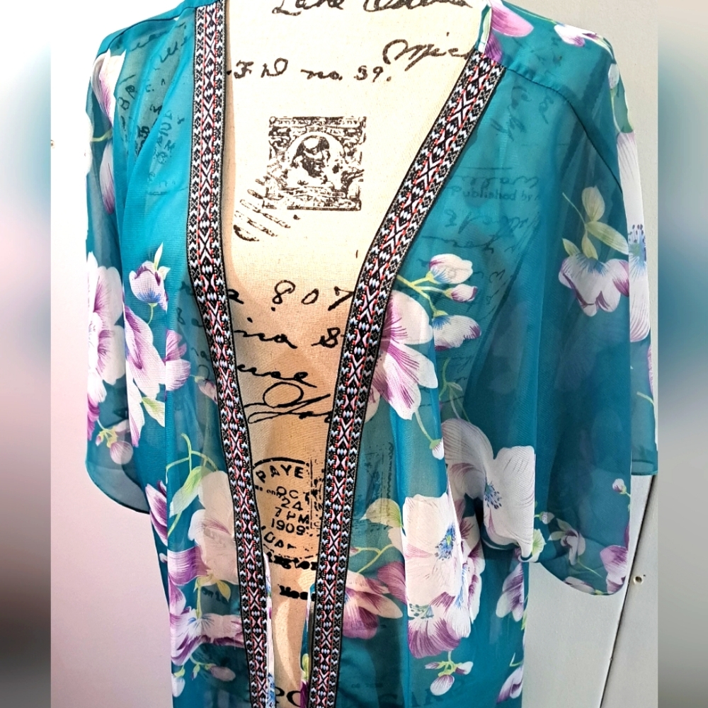 Gorgeous floral sheer kimino
